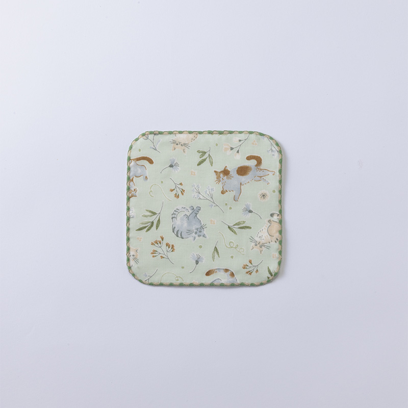 COCOWALK ミニハンカチ  フラワーキャット